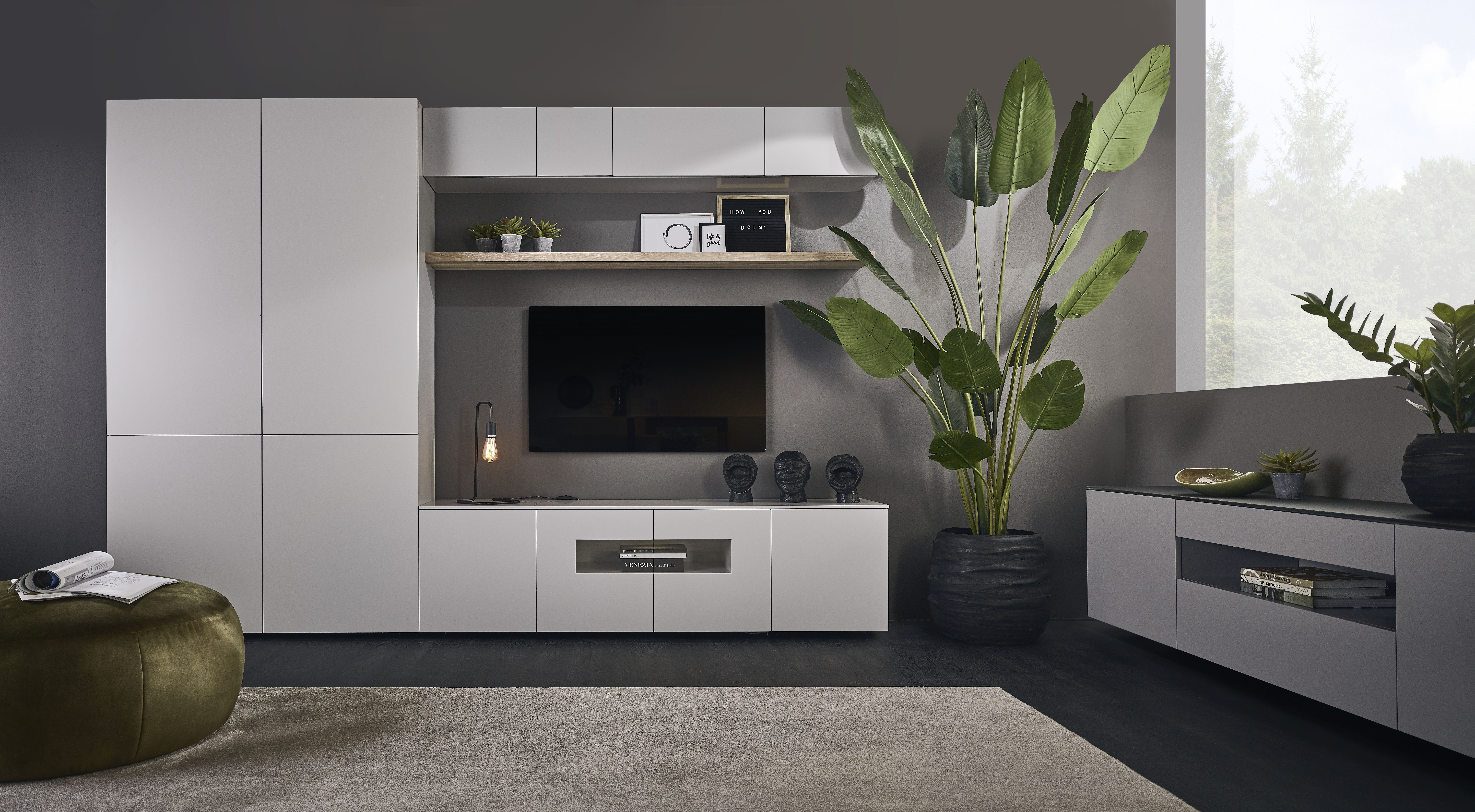 Wand TV-meubel in matte lak Meubelen Lucas | Salons, Eetkamers, slaapkamers