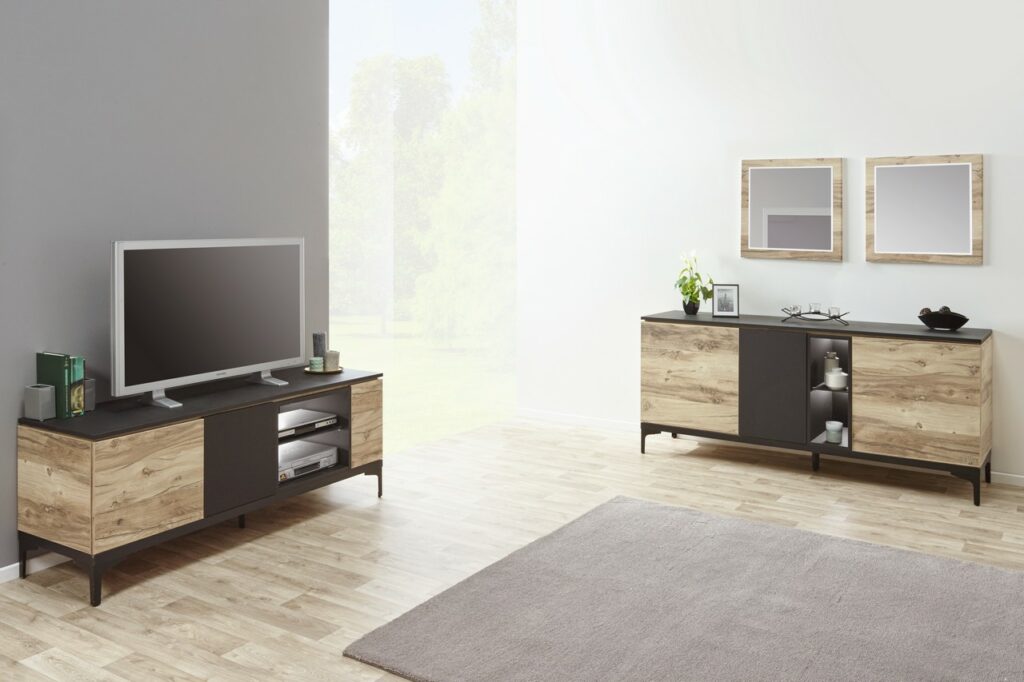 TV-meubel met hout en zwart + open vakken