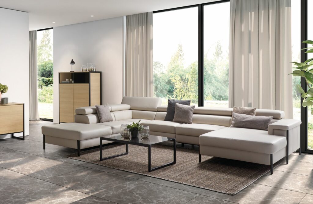 Zithoek met hoekelement en longchair