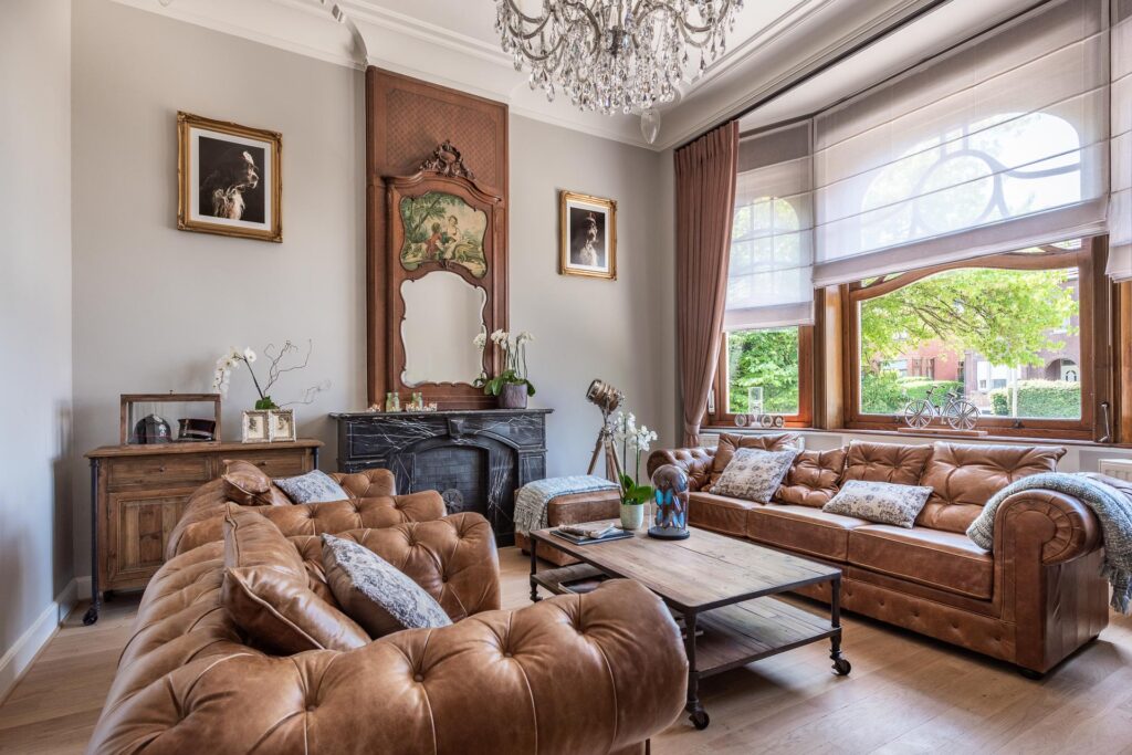Tweezit + 2 fauteuils in bruin leder