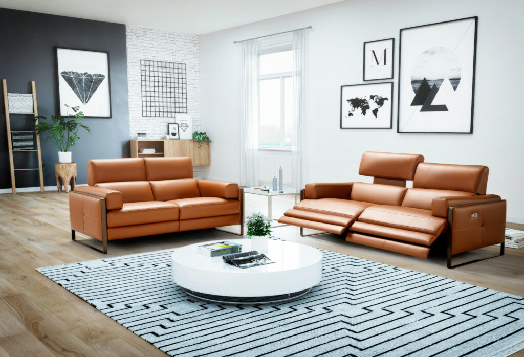 2-zit en 3-zit met relaxfunctie in leder cognac