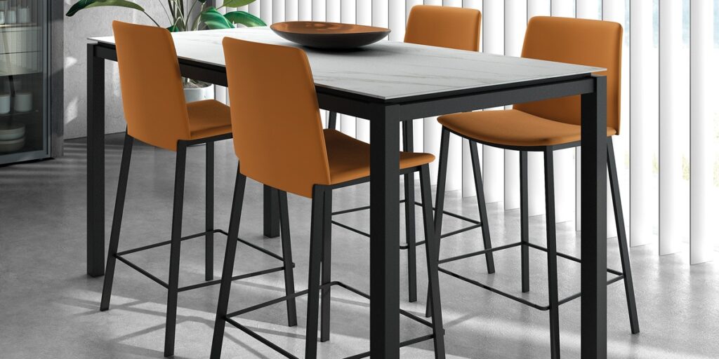 Bartafel+Barstoelen