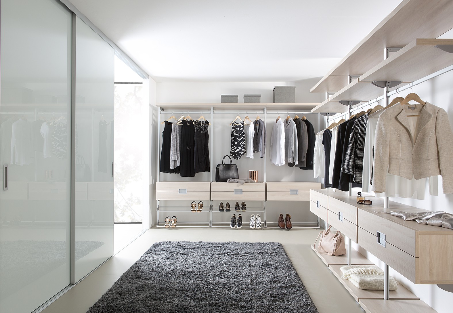 Open dressing met muurbevestiging - Meubelen Lucas | Salons, Eetkamers ...
